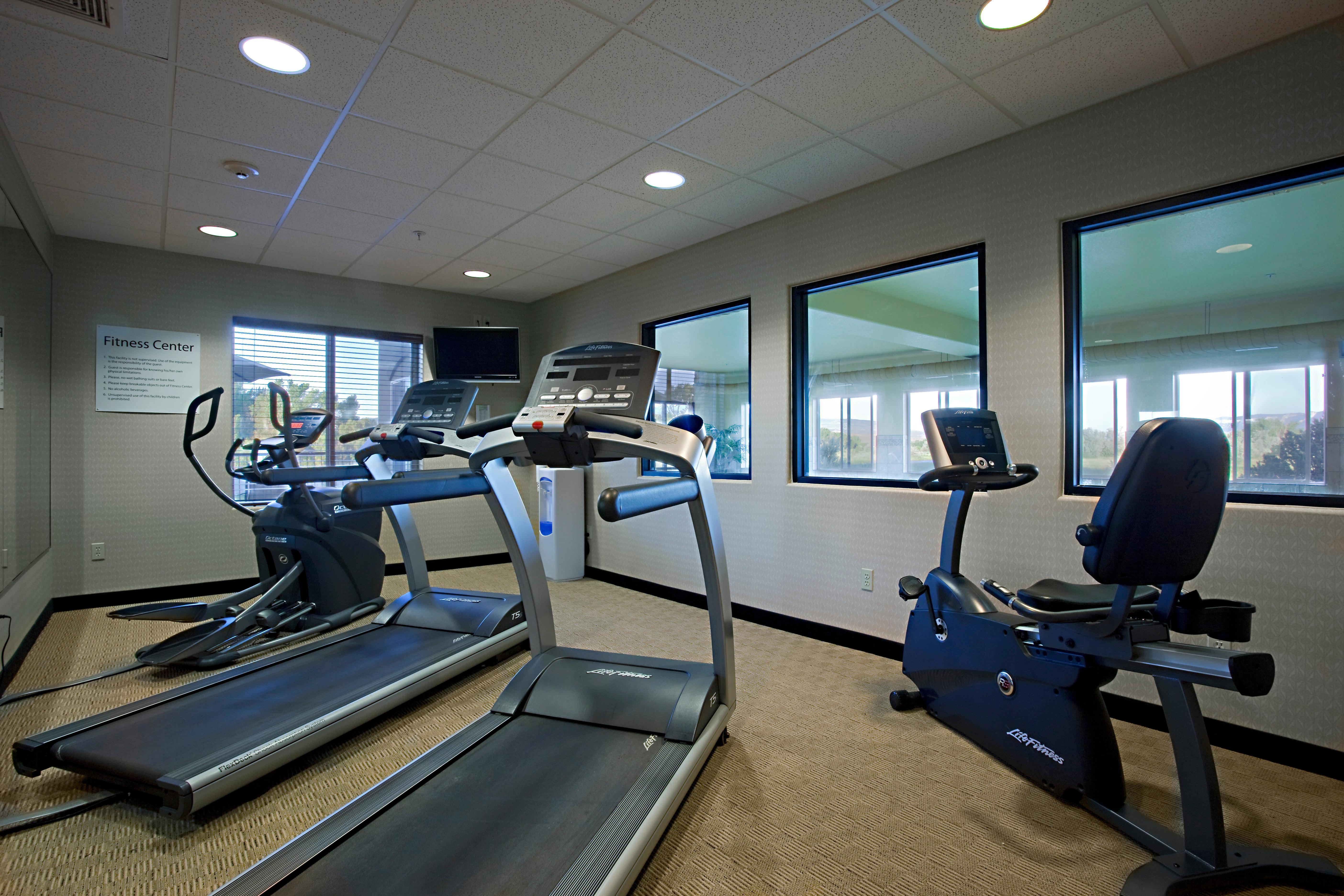 Holiday Inn Express Hotel & Suites Silt - Rifle By Ihg Exteriör bild